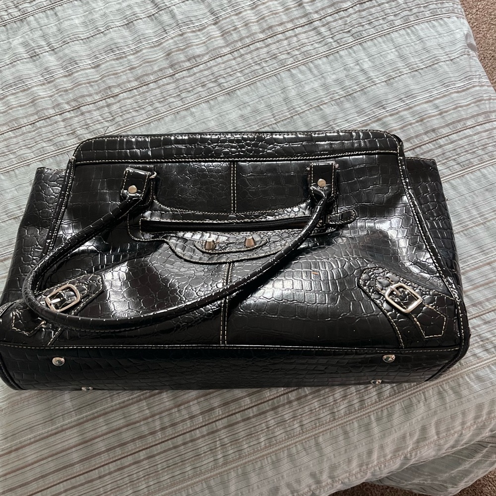 MERONA faux alligator laptop bag, OS, GUC